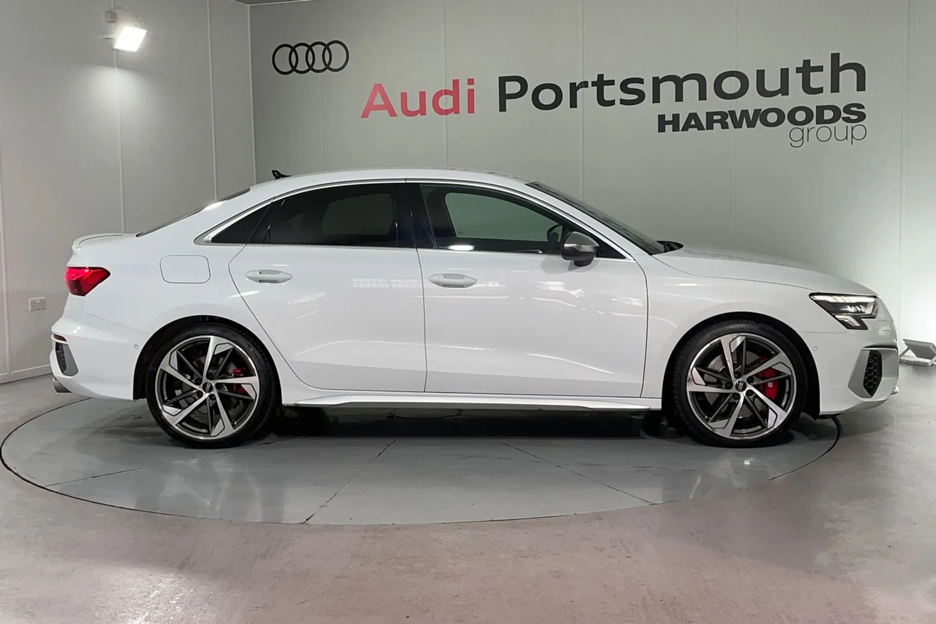 Audi A3 thumbnail image number 2