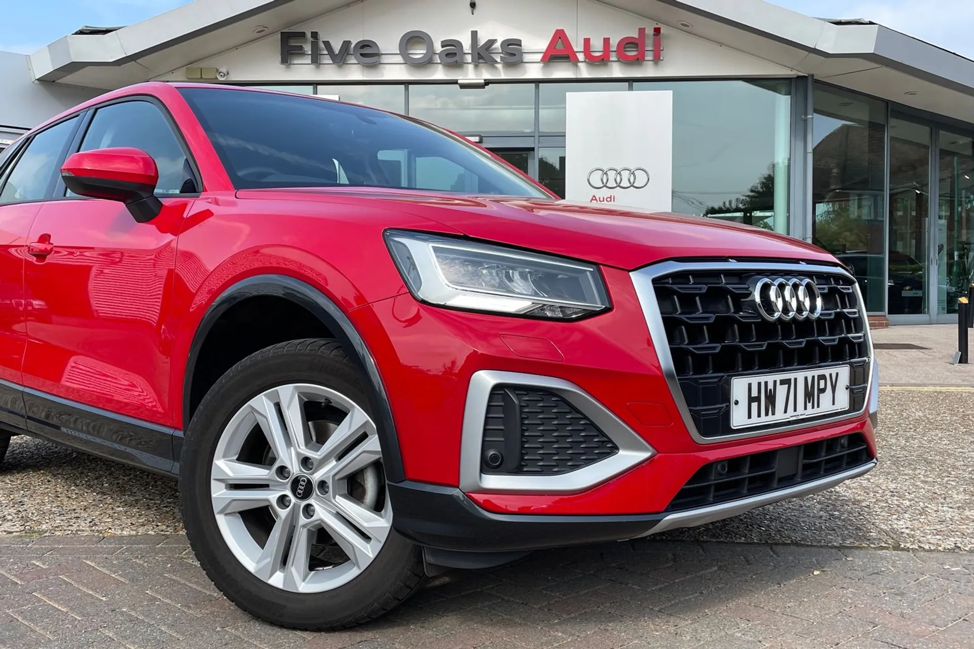 Audi Q2 thumbnail image number 23
