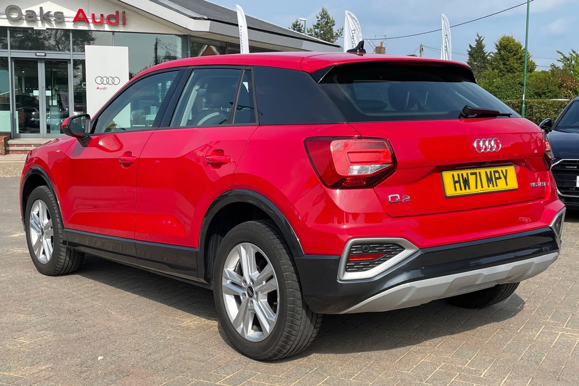 Audi Q2 thumbnail image number 6