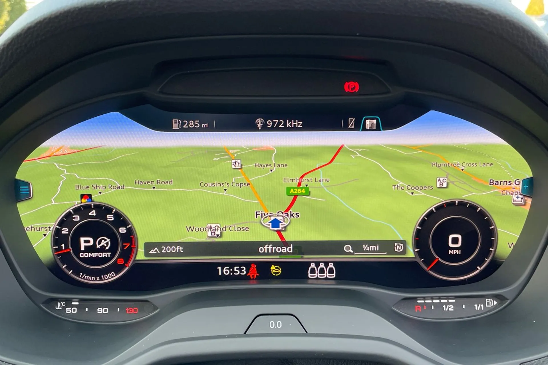 Audi Q2 thumbnail image number 14