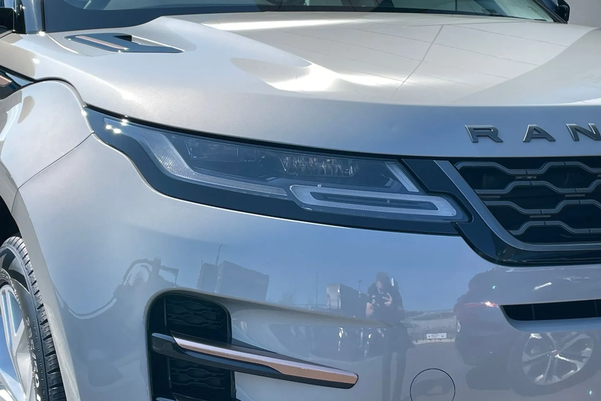 LAND ROVER RANGE ROVER EVOQUE thumbnail image number 18