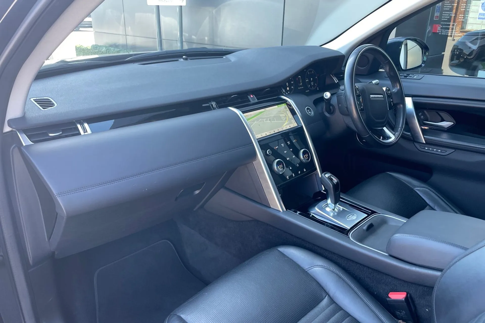 LAND ROVER DISCOVERY SPORT thumbnail image number 33