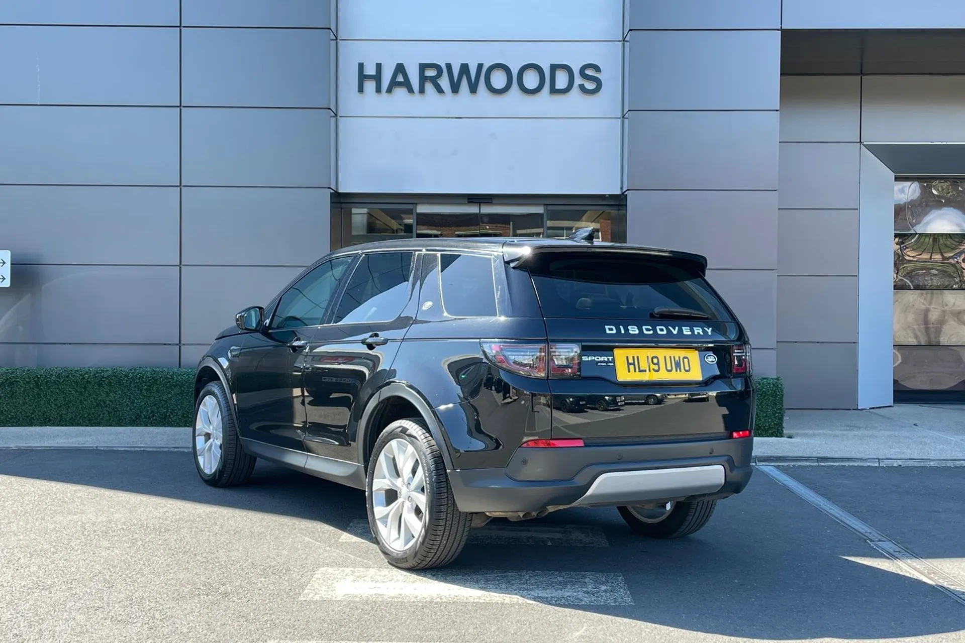 LAND ROVER DISCOVERY SPORT thumbnail image number 9