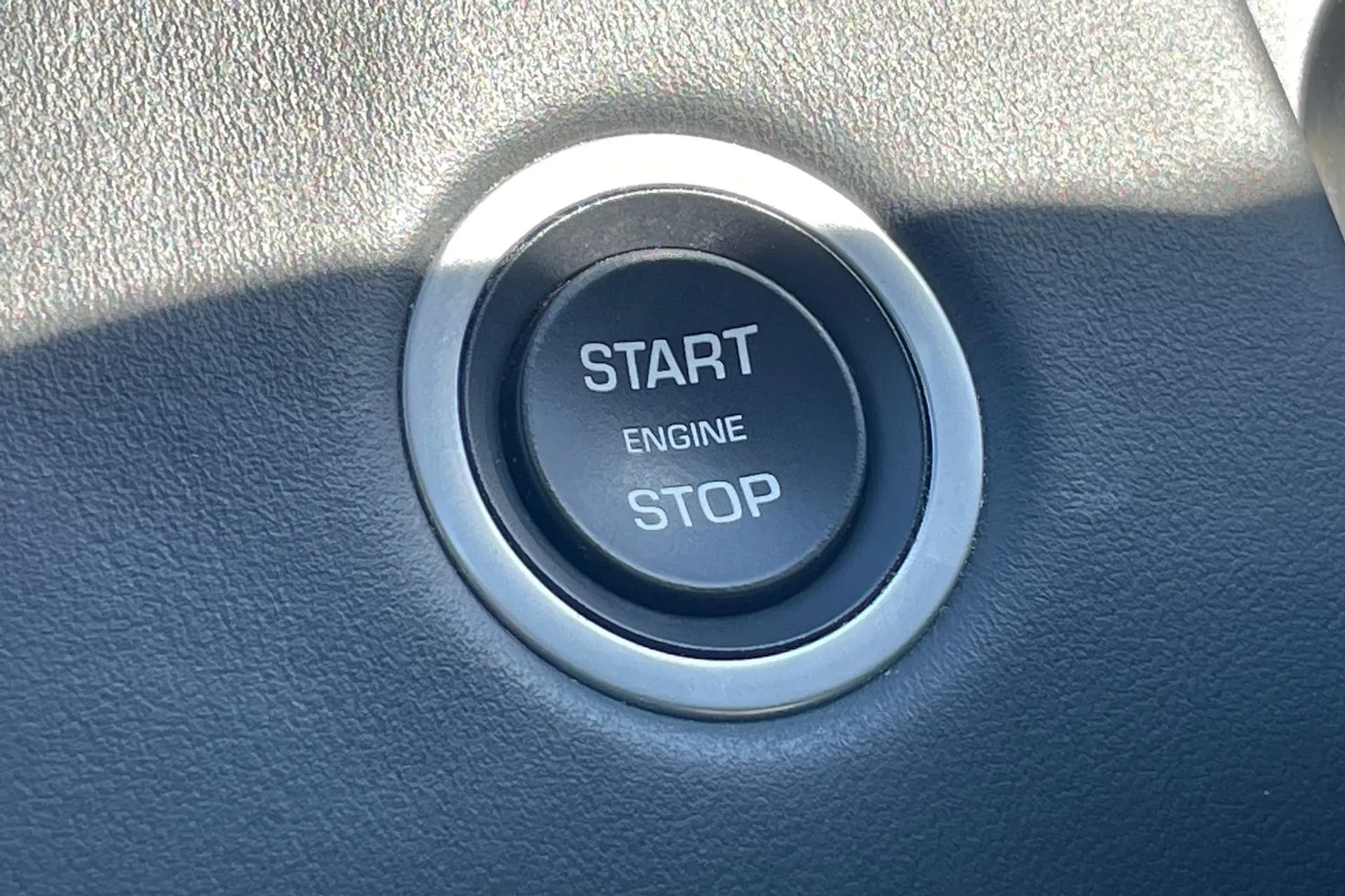 LAND ROVER DISCOVERY SPORT thumbnail image number 27