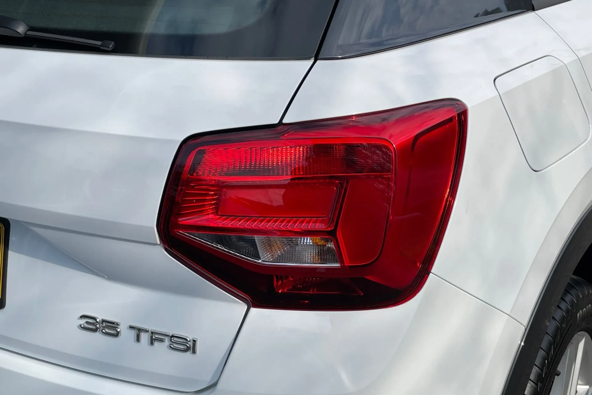 Audi Q2 thumbnail image number 20