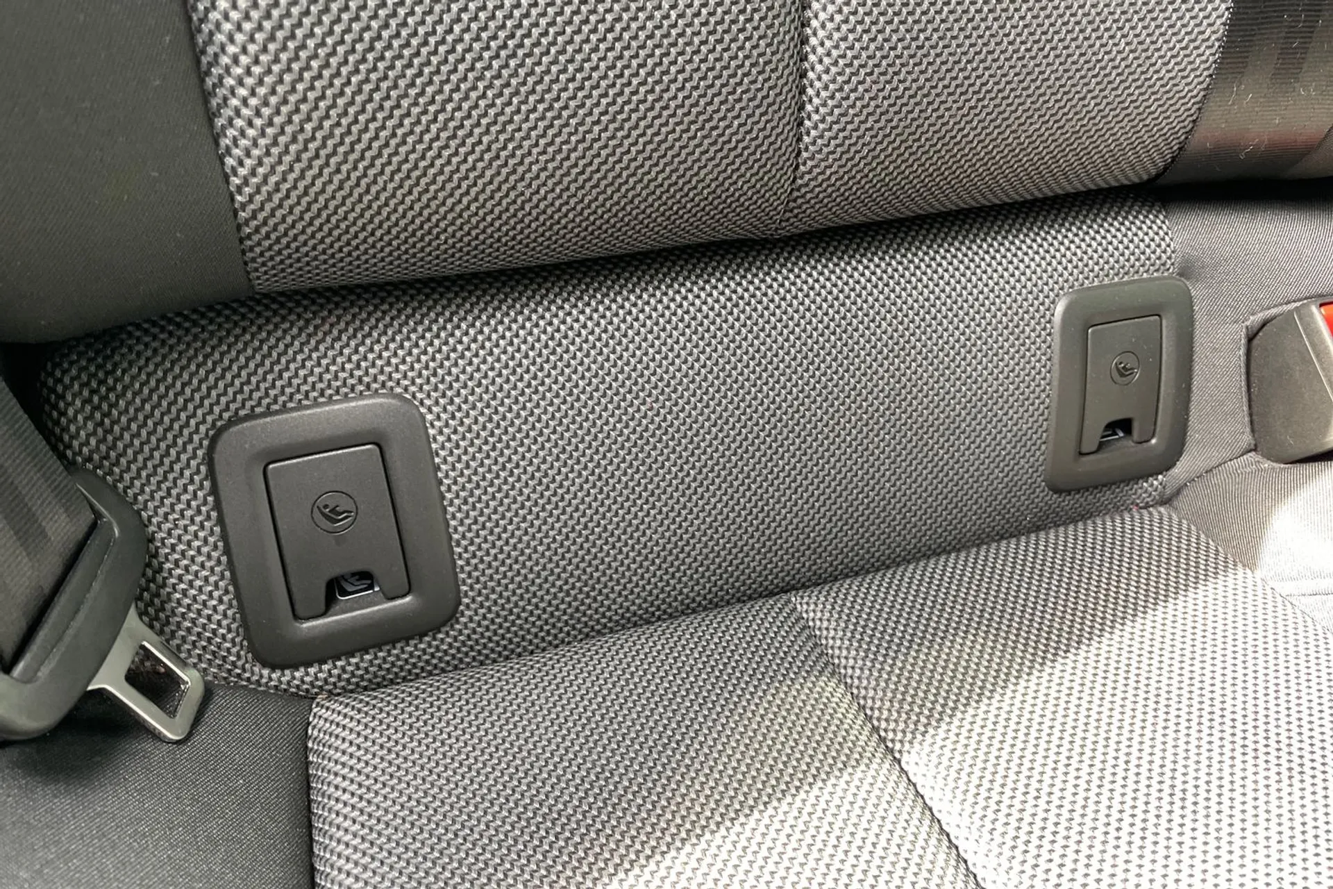 Audi Q2 thumbnail image number 23