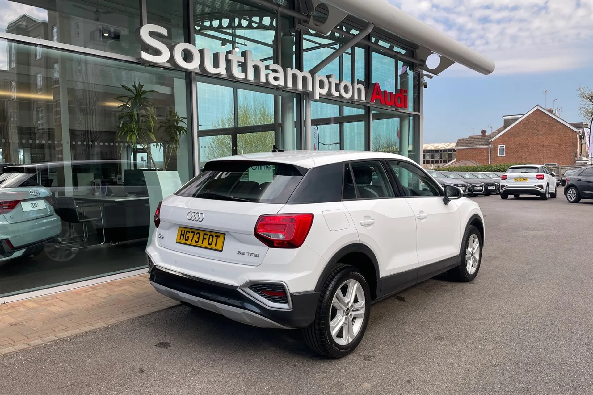 Audi Q2 thumbnail image number 5