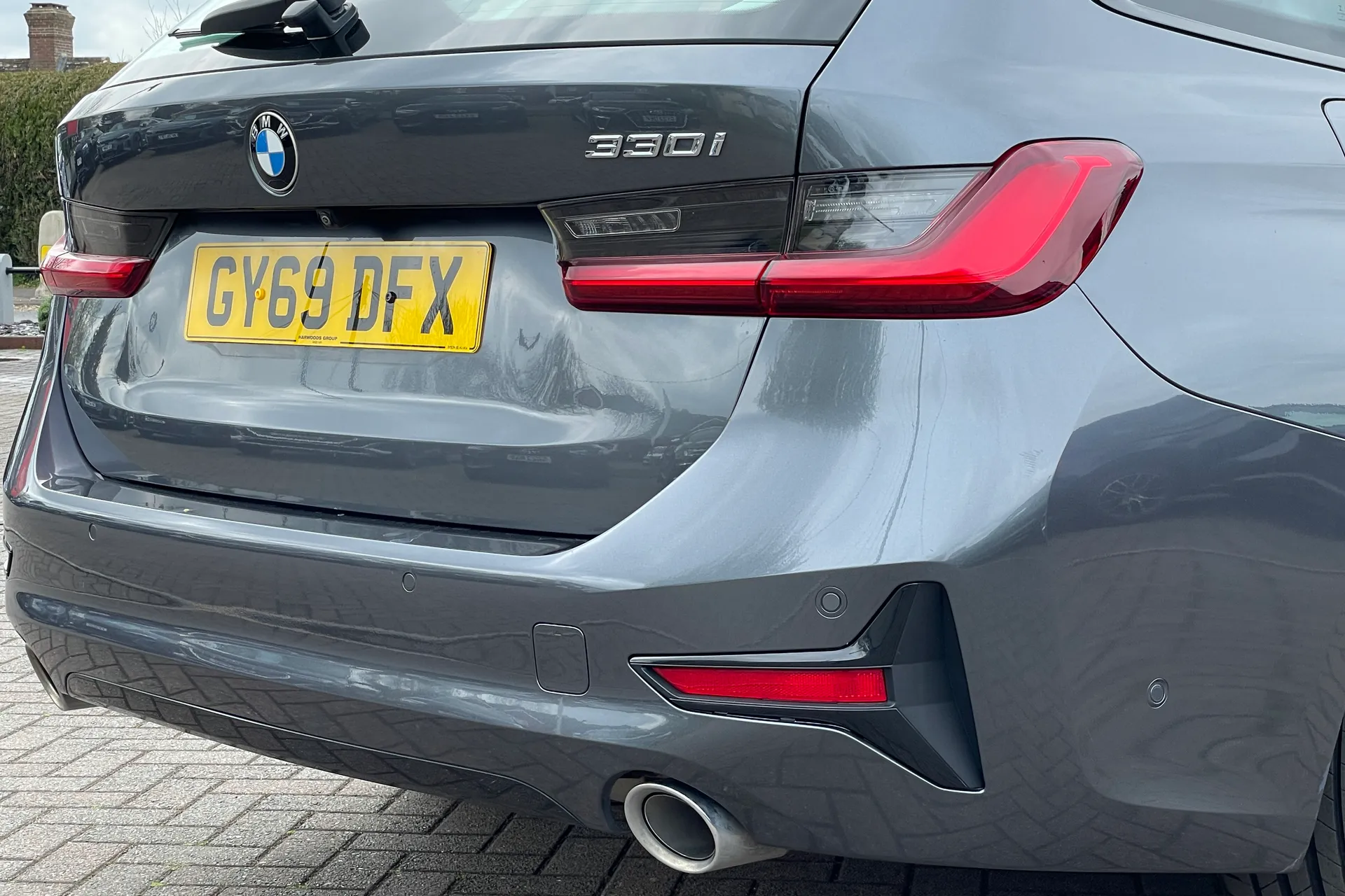 BMW 3 SERIES thumbnail image number 14