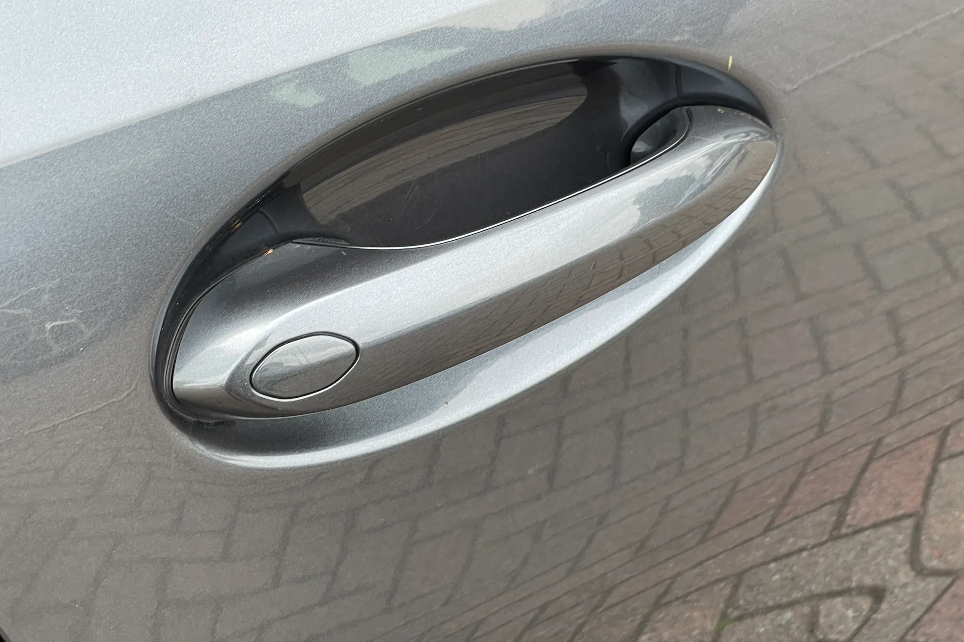 BMW 3 SERIES thumbnail image number 19