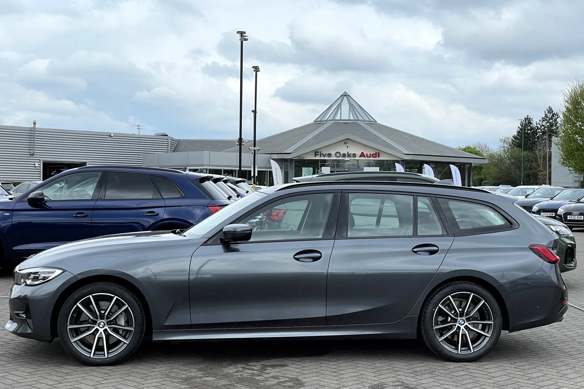 BMW 3 SERIES thumbnail image number 49