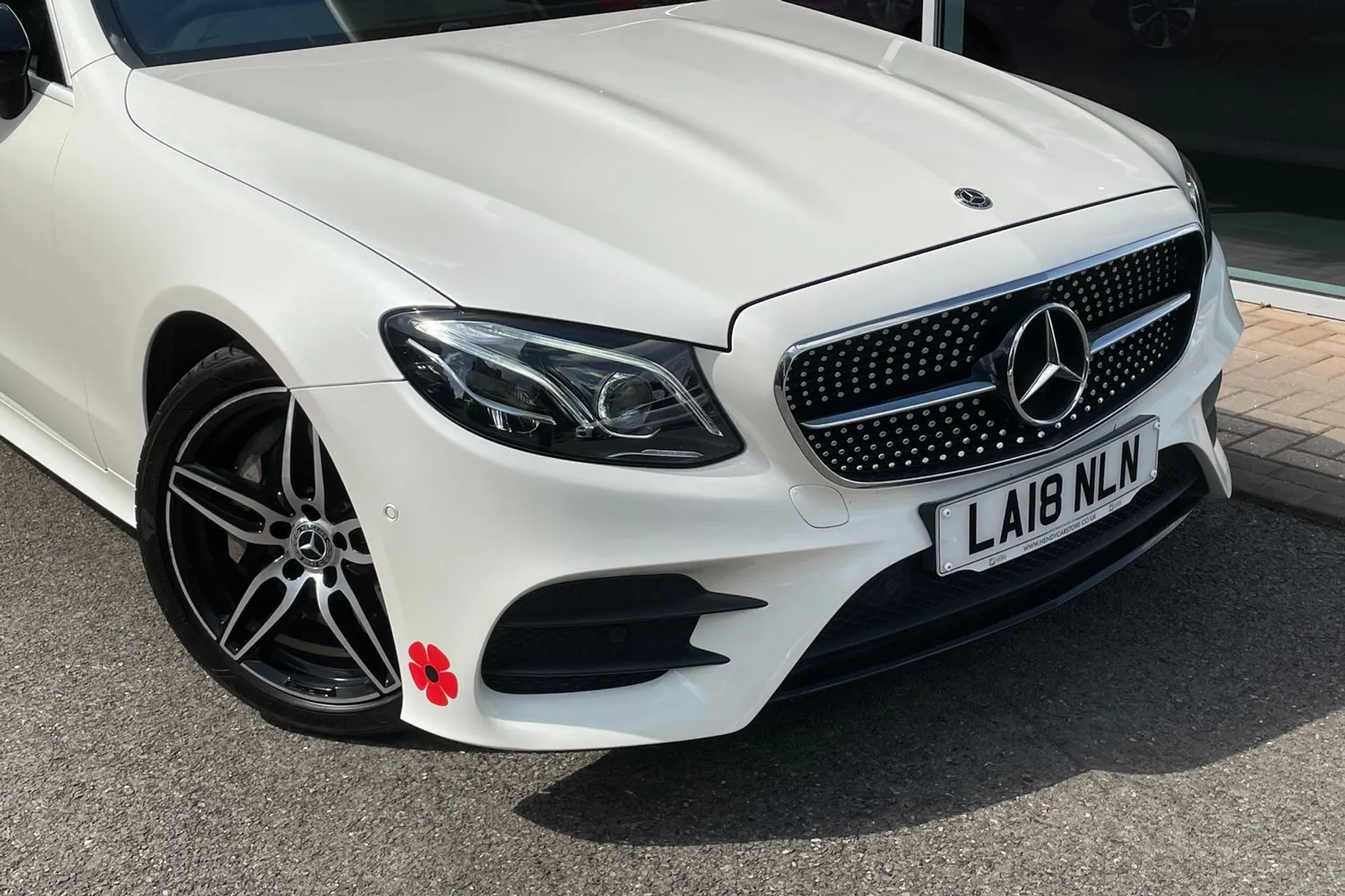 MERCEDES-BENZ E CLASS thumbnail image number 15