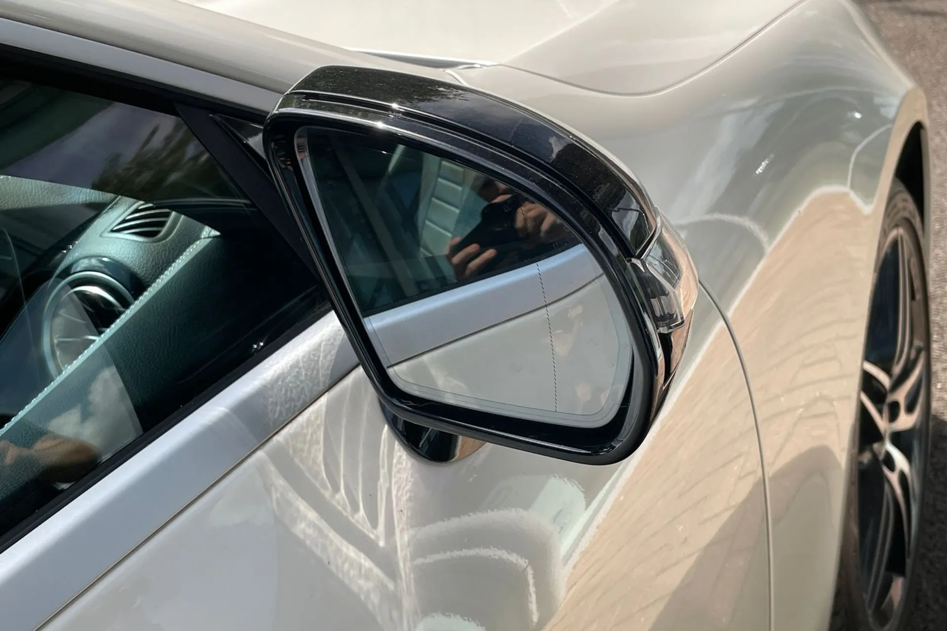 MERCEDES-BENZ E CLASS thumbnail image number 46