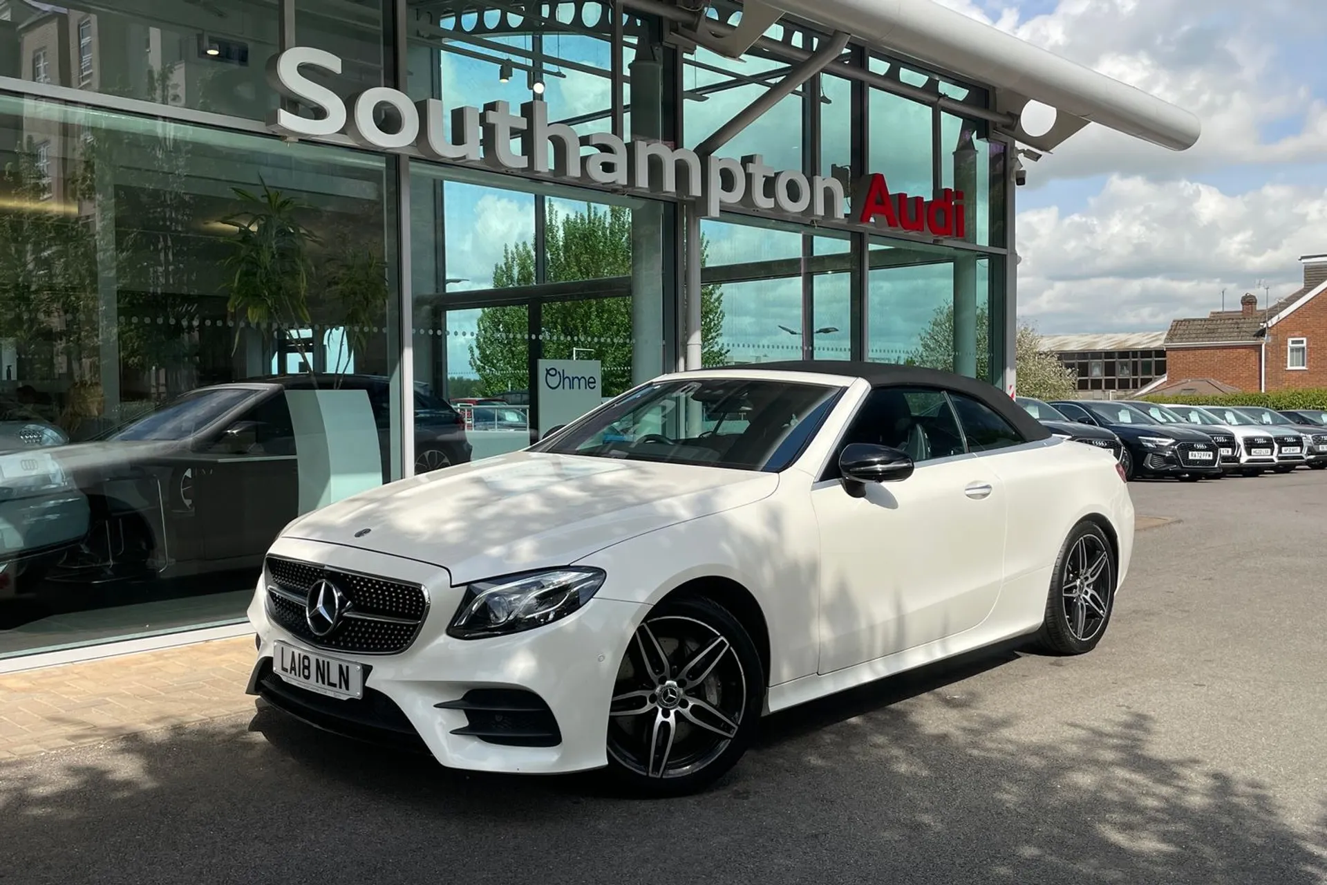 MERCEDES-BENZ E CLASS thumbnail image number 9