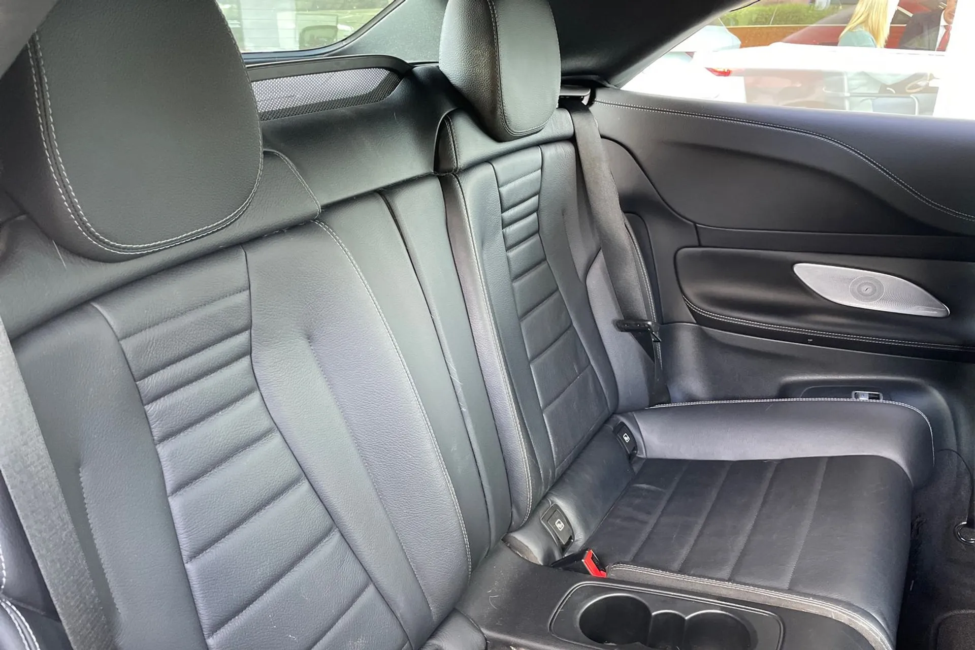 MERCEDES-BENZ E CLASS thumbnail image number 21