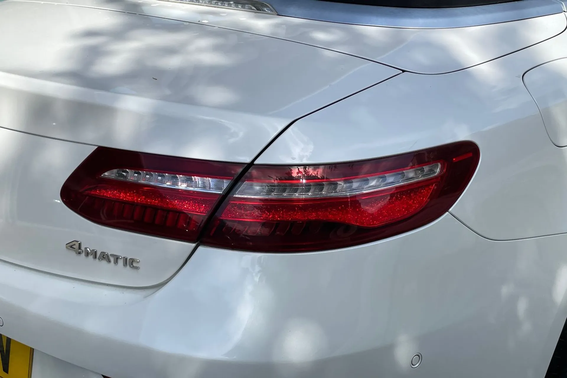 MERCEDES-BENZ E CLASS thumbnail image number 20