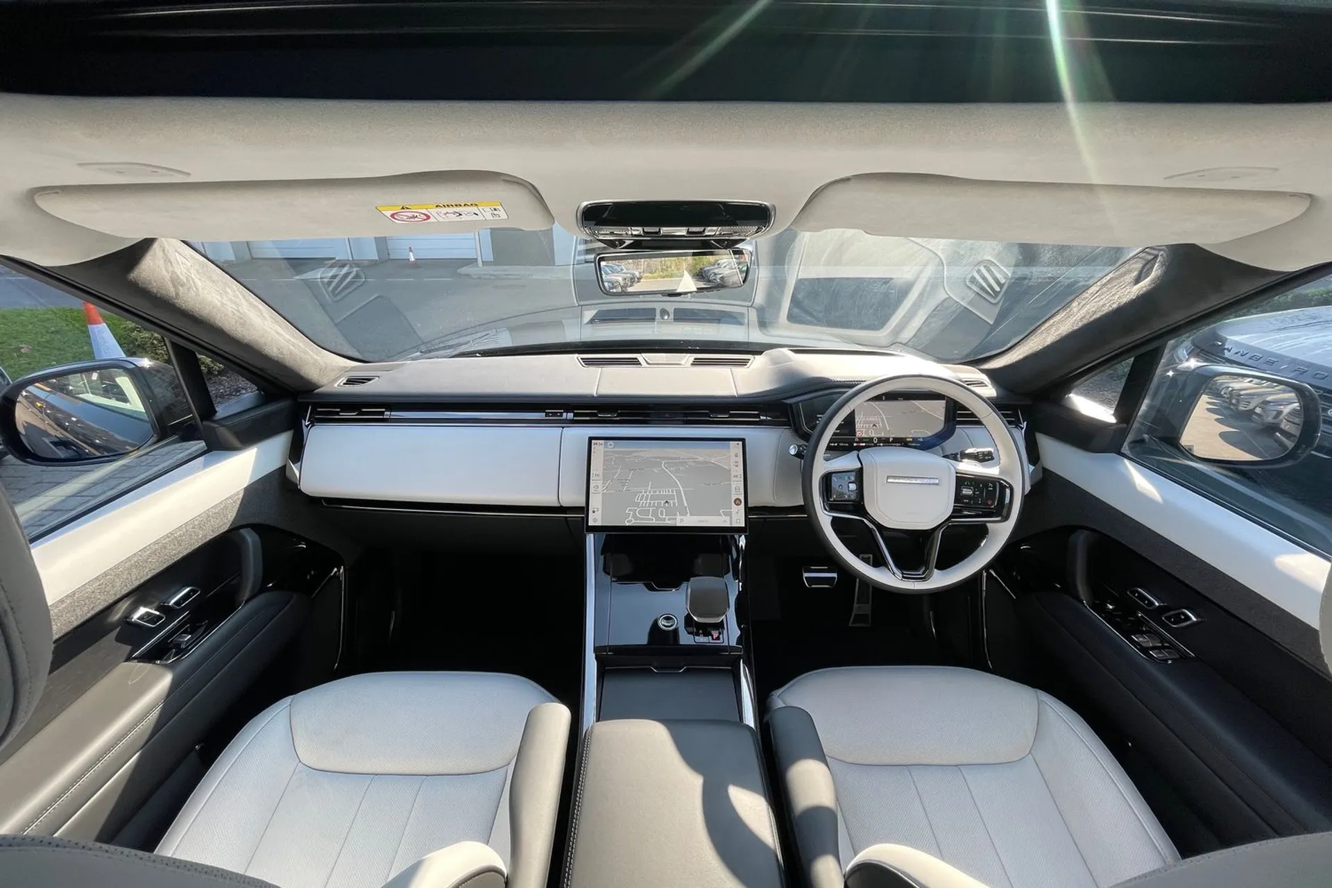 LAND ROVER RANGE ROVER SPORT thumbnail image number 3