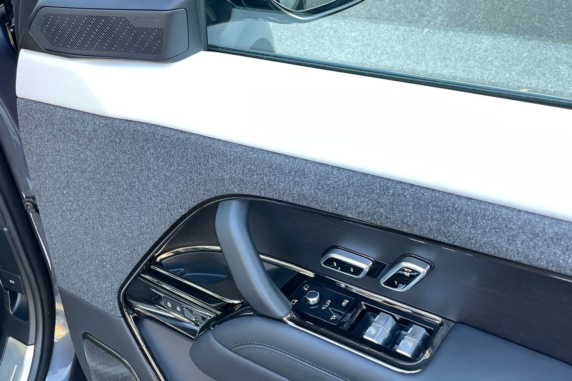 LAND ROVER RANGE ROVER SPORT thumbnail image number 49