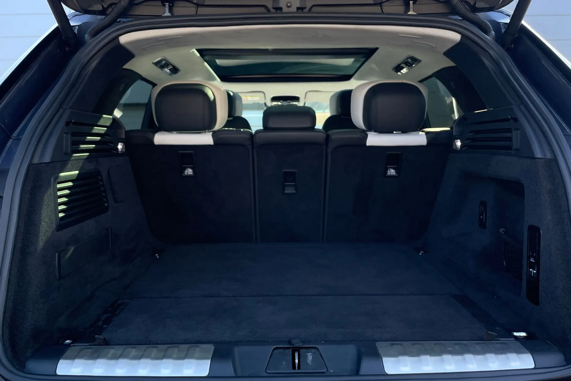 LAND ROVER RANGE ROVER SPORT thumbnail image number 27