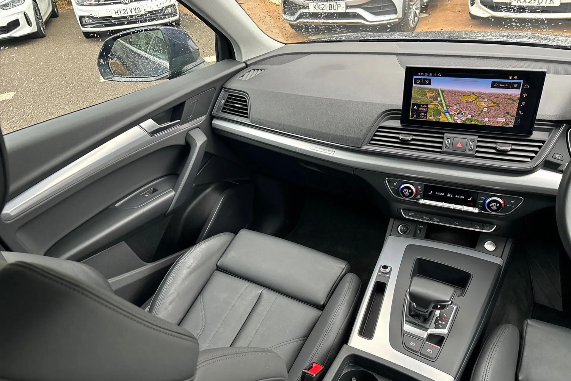 Audi Q5 thumbnail image number 32