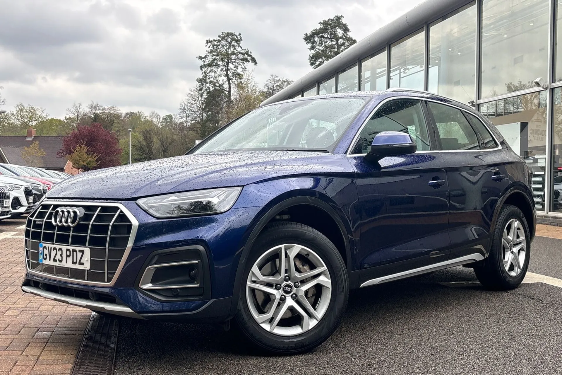Audi Q5 thumbnail image number 10