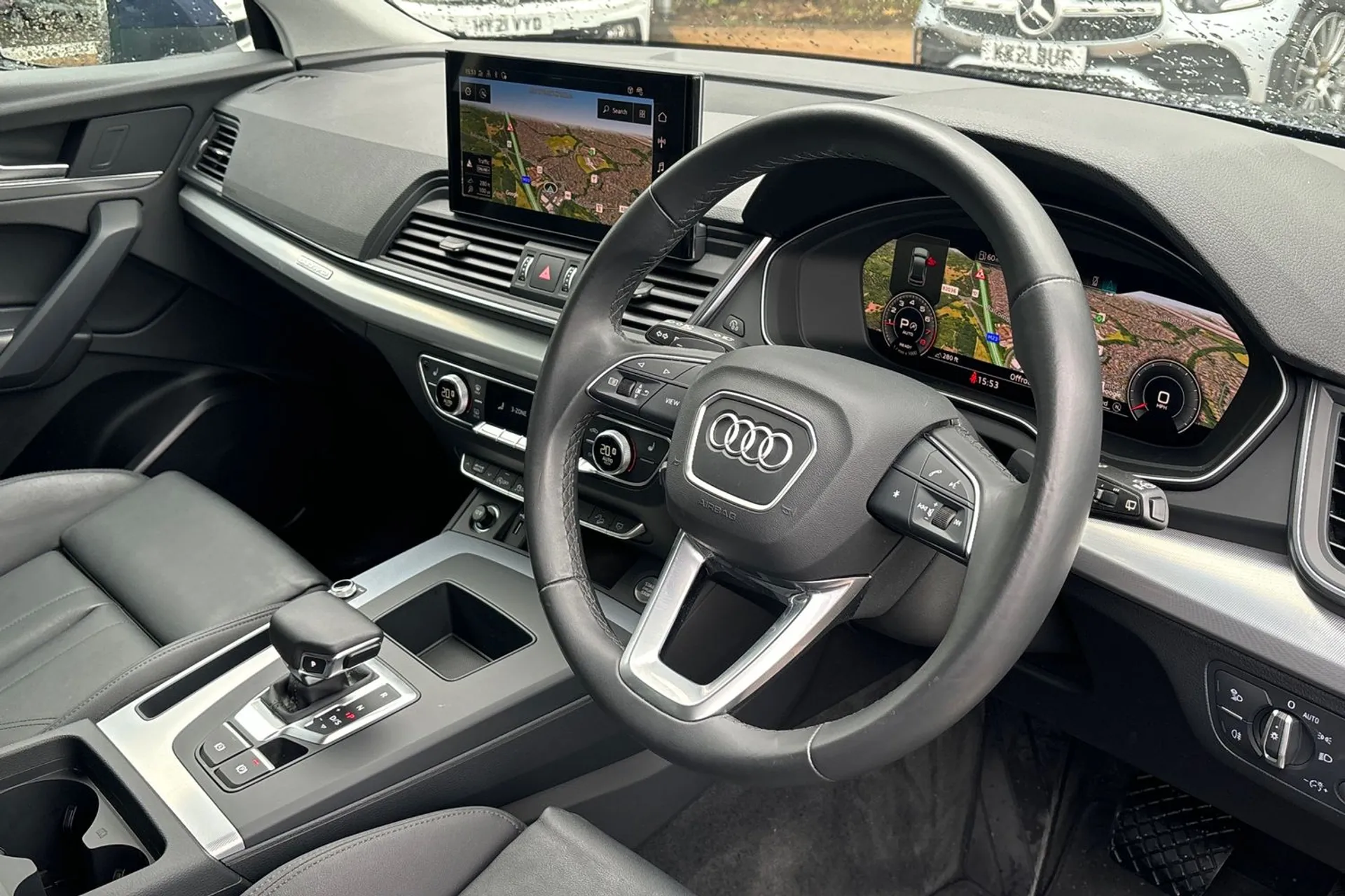 Audi Q5 thumbnail image number 25