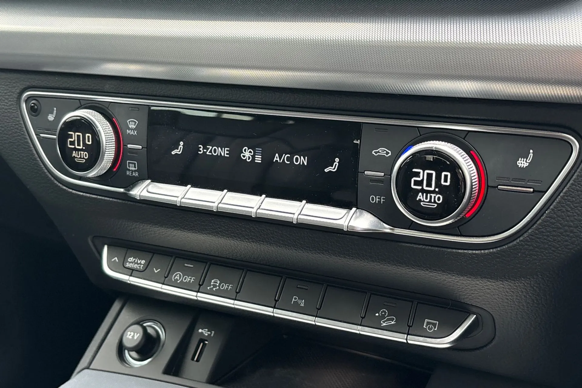 Audi Q5 thumbnail image number 38