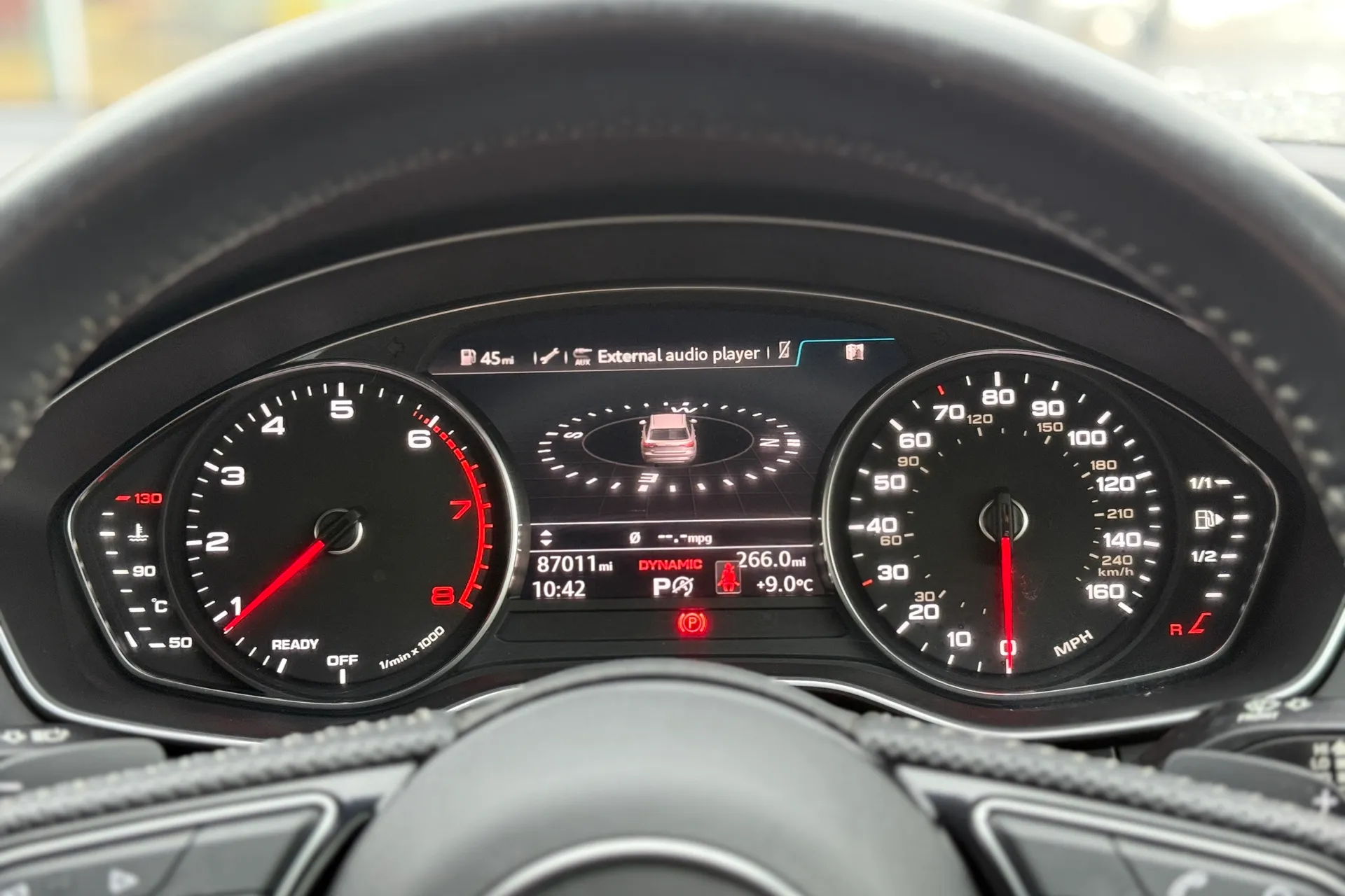 Audi A4 thumbnail image number 15