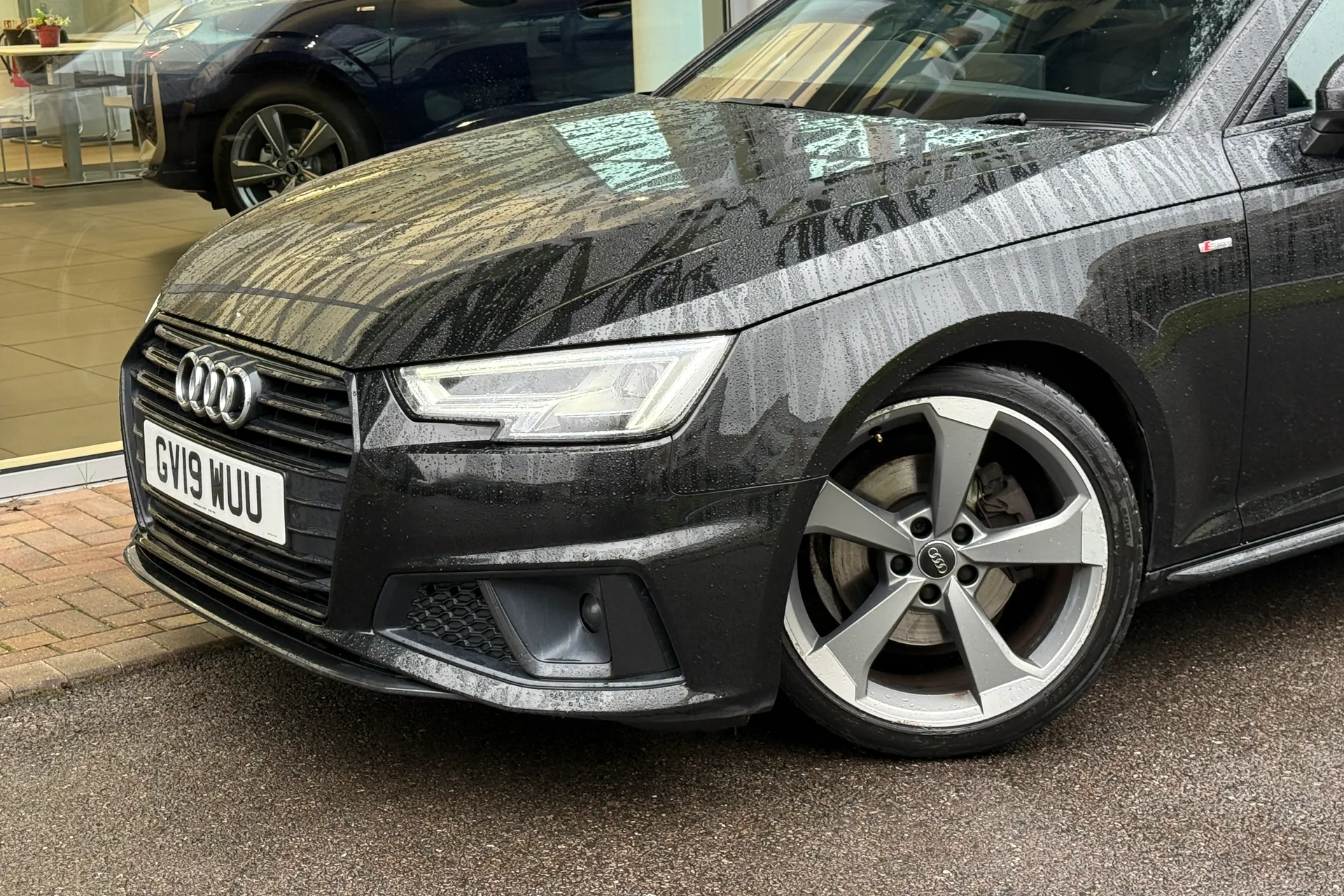 Audi A4 thumbnail image number 55