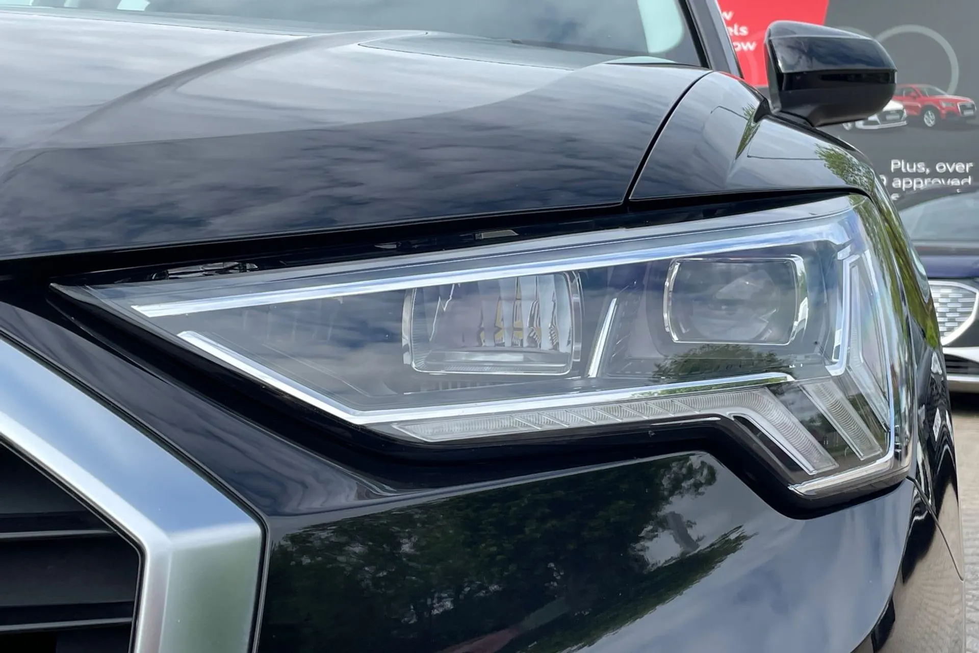 Audi Q3 thumbnail image number 42