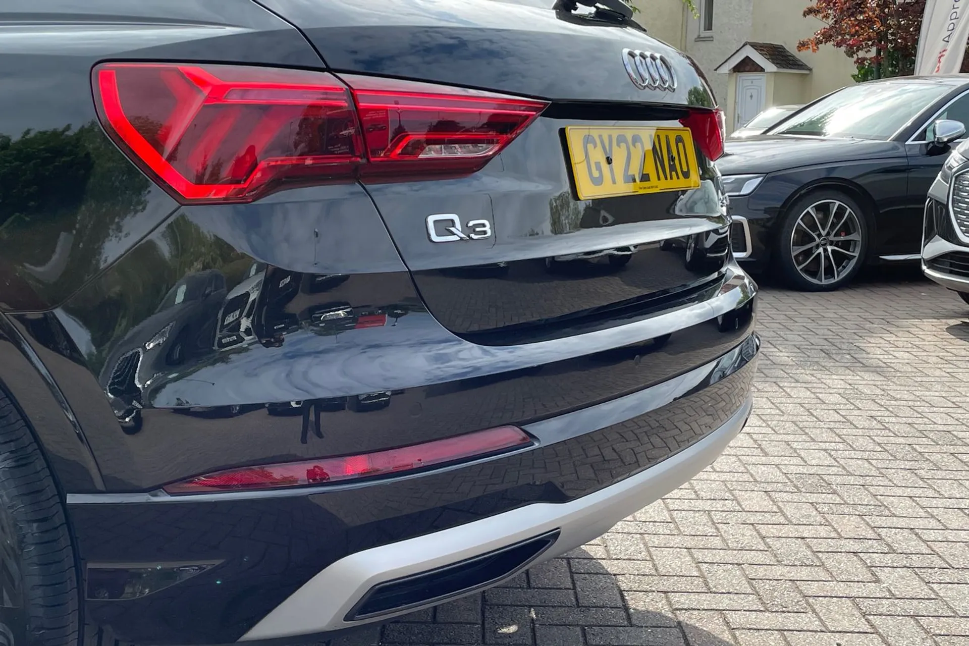 Audi Q3 thumbnail image number 39