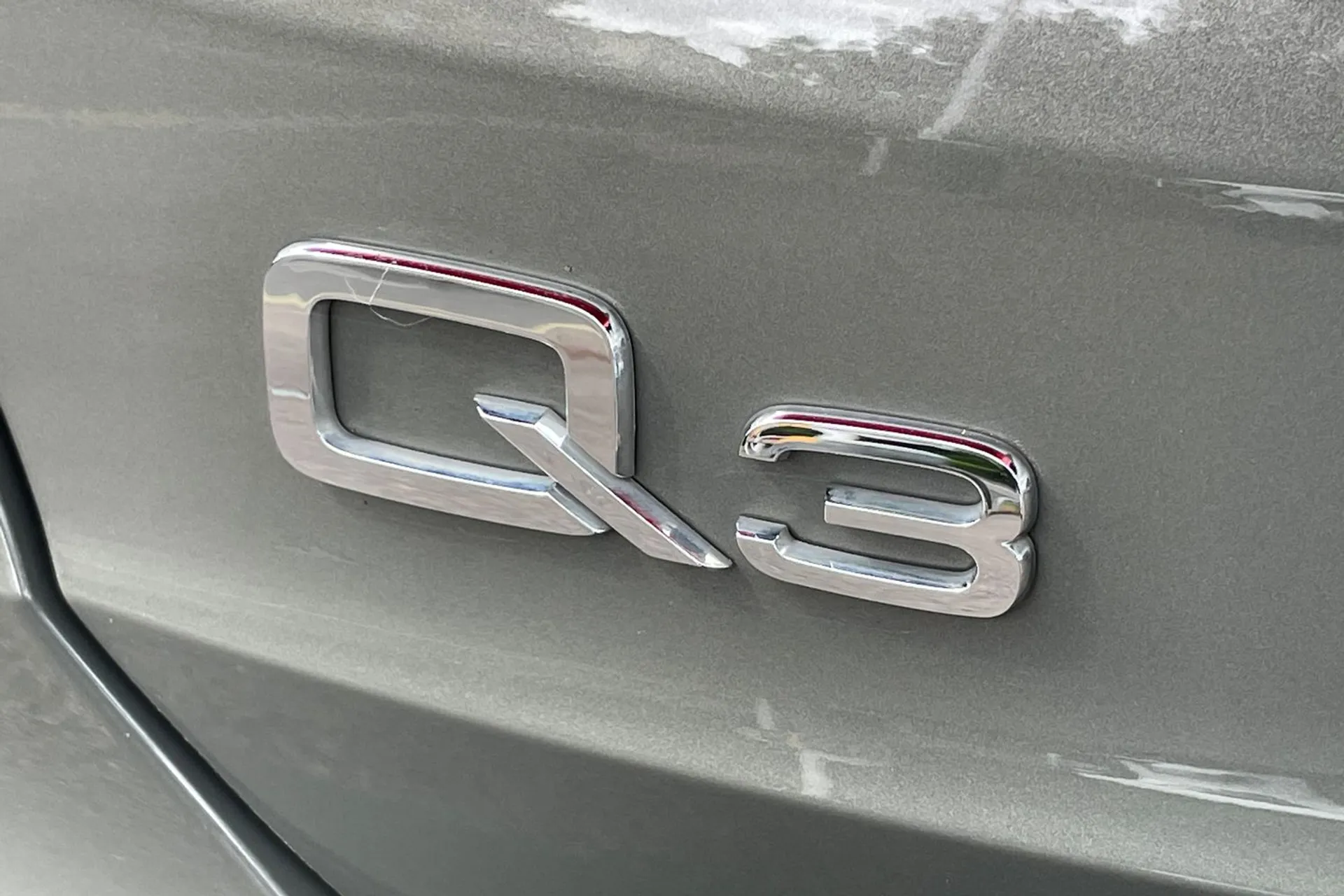 Audi Q3 thumbnail image number 48