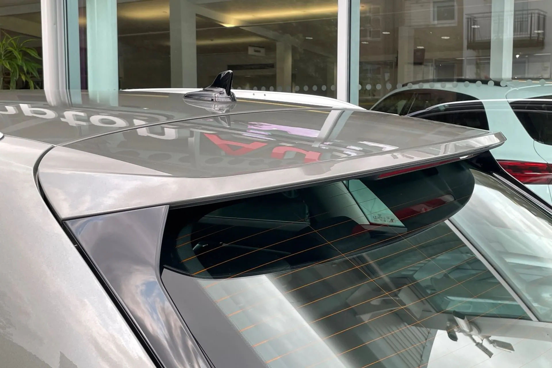 Audi Q3 thumbnail image number 13