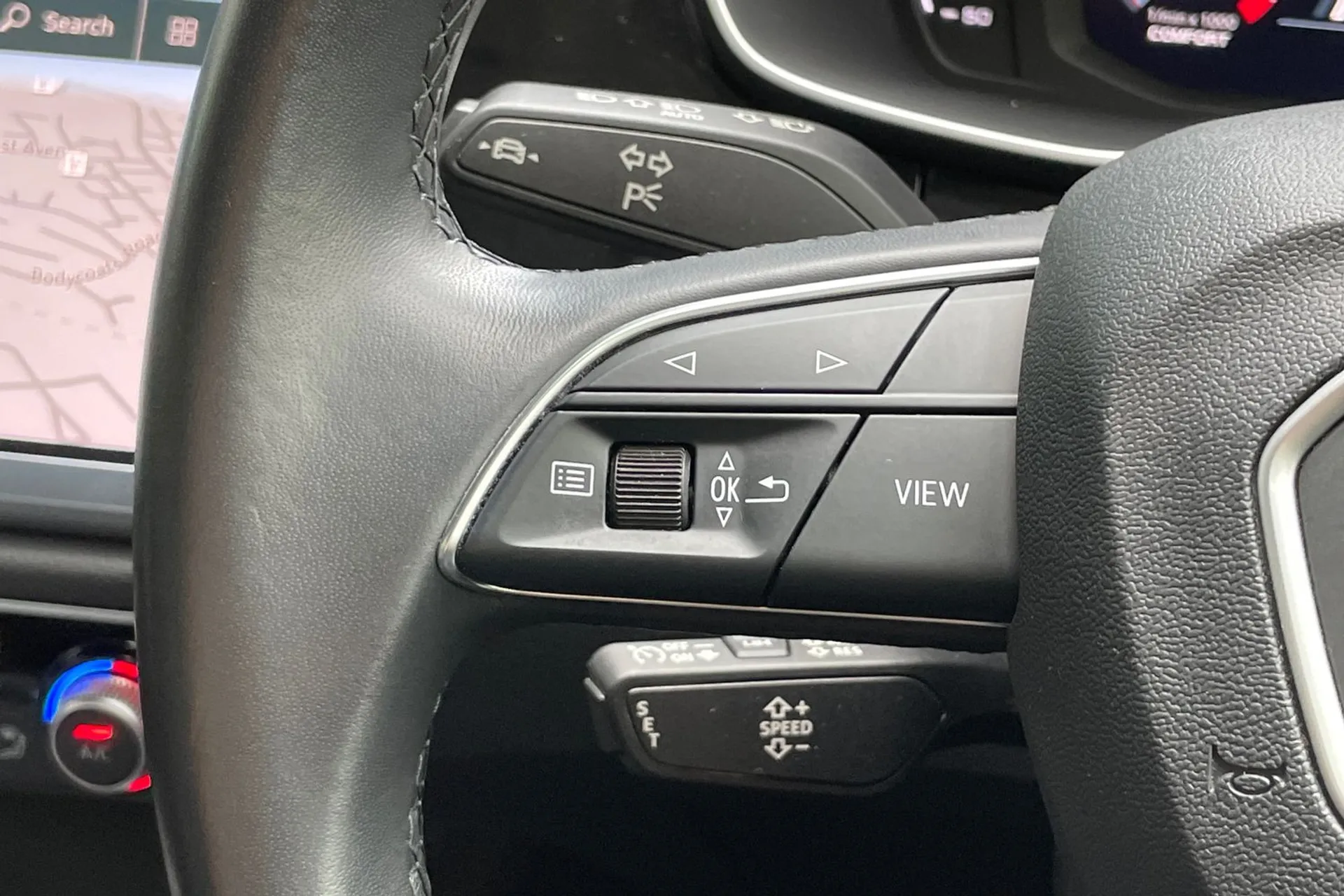 Audi Q3 thumbnail image number 56