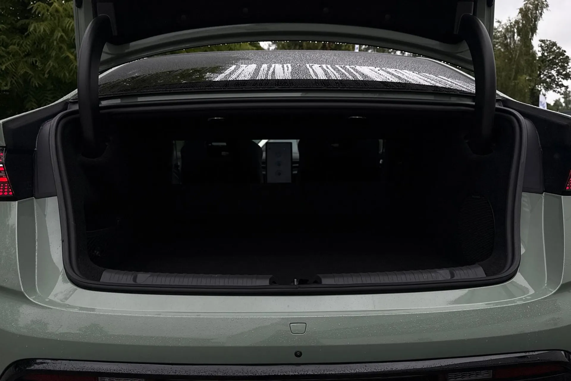 BYD SEAL thumbnail image number 18