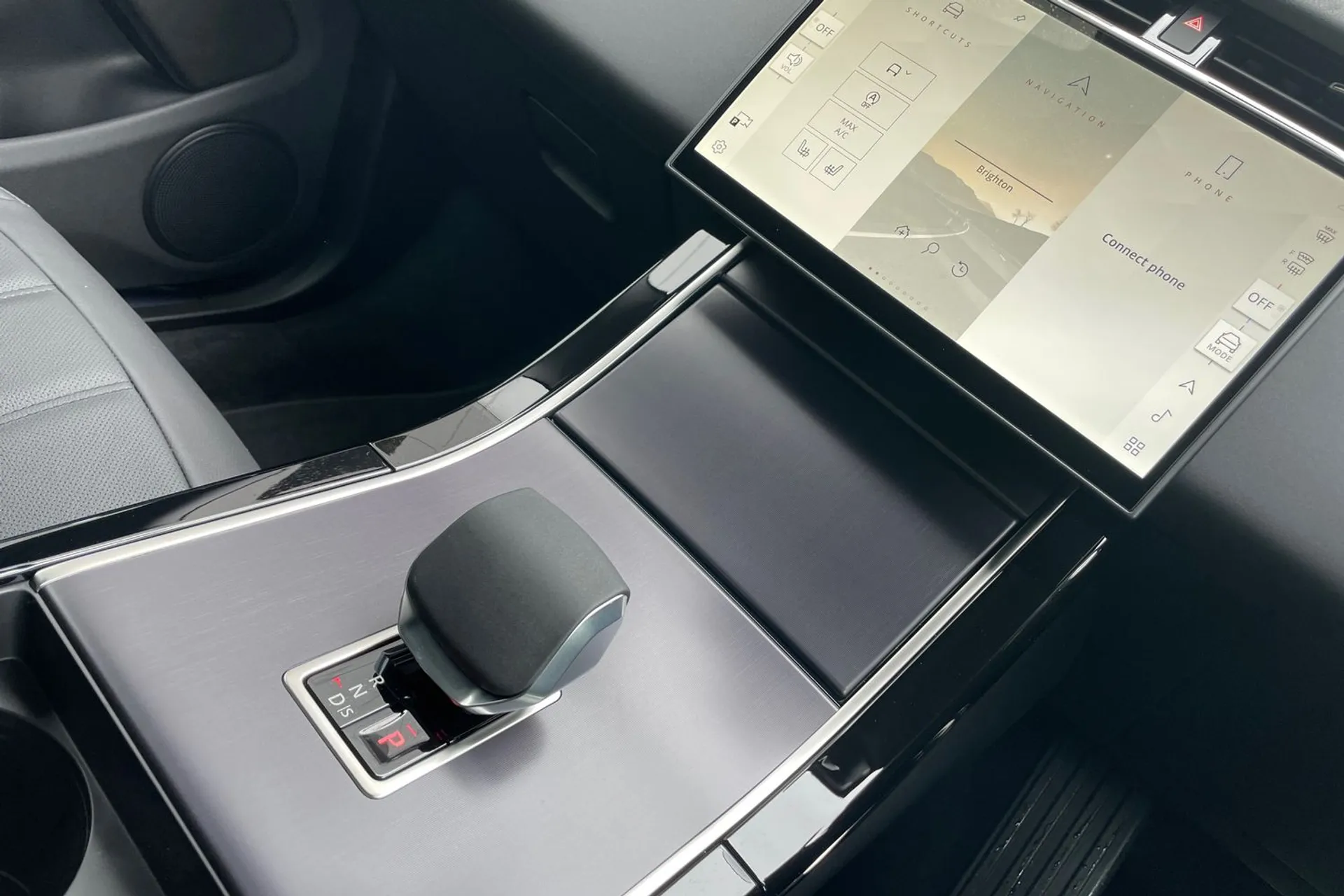 LAND ROVER RANGE ROVER EVOQUE thumbnail image number 27