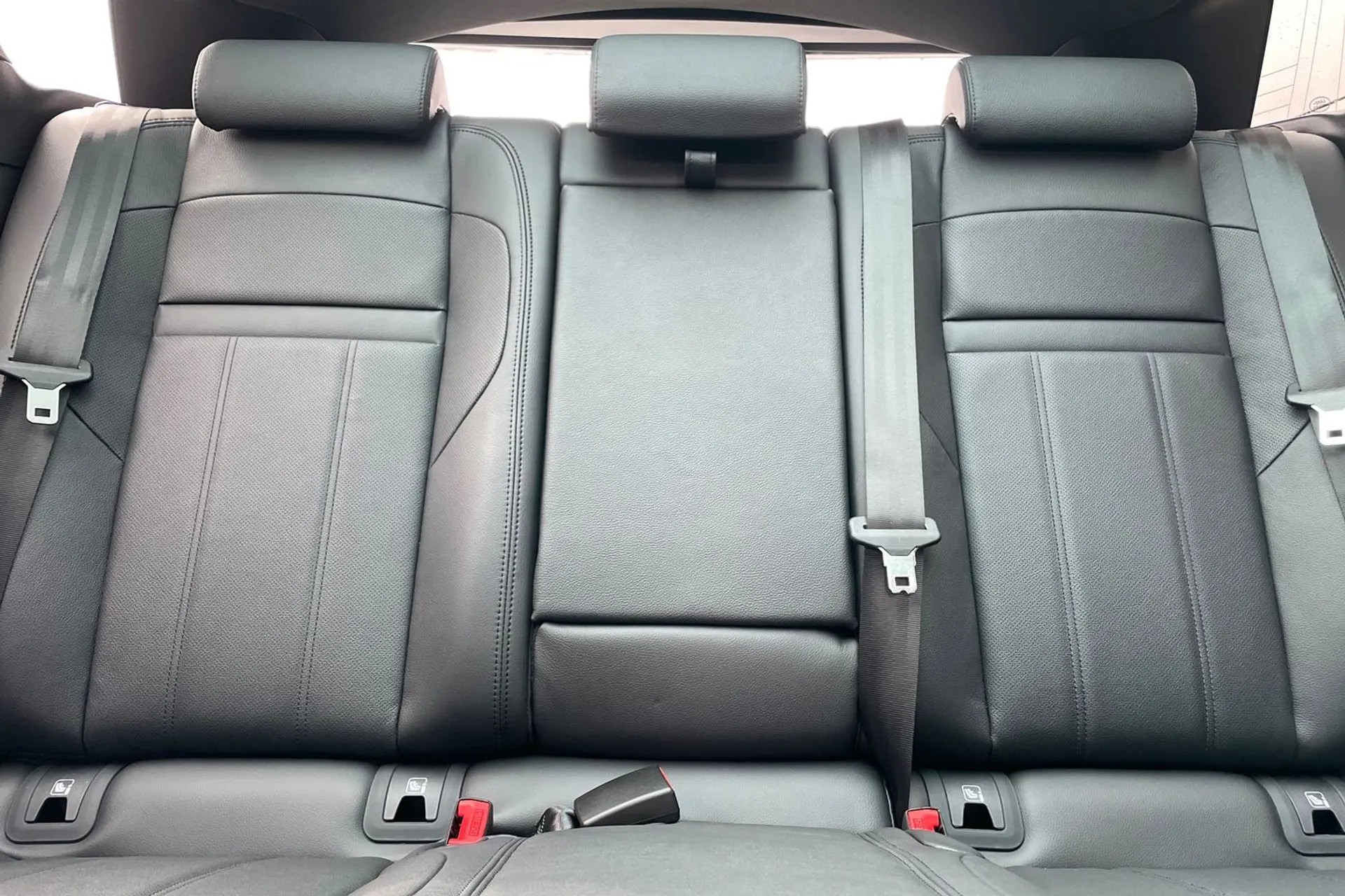 LAND ROVER RANGE ROVER EVOQUE thumbnail image number 44