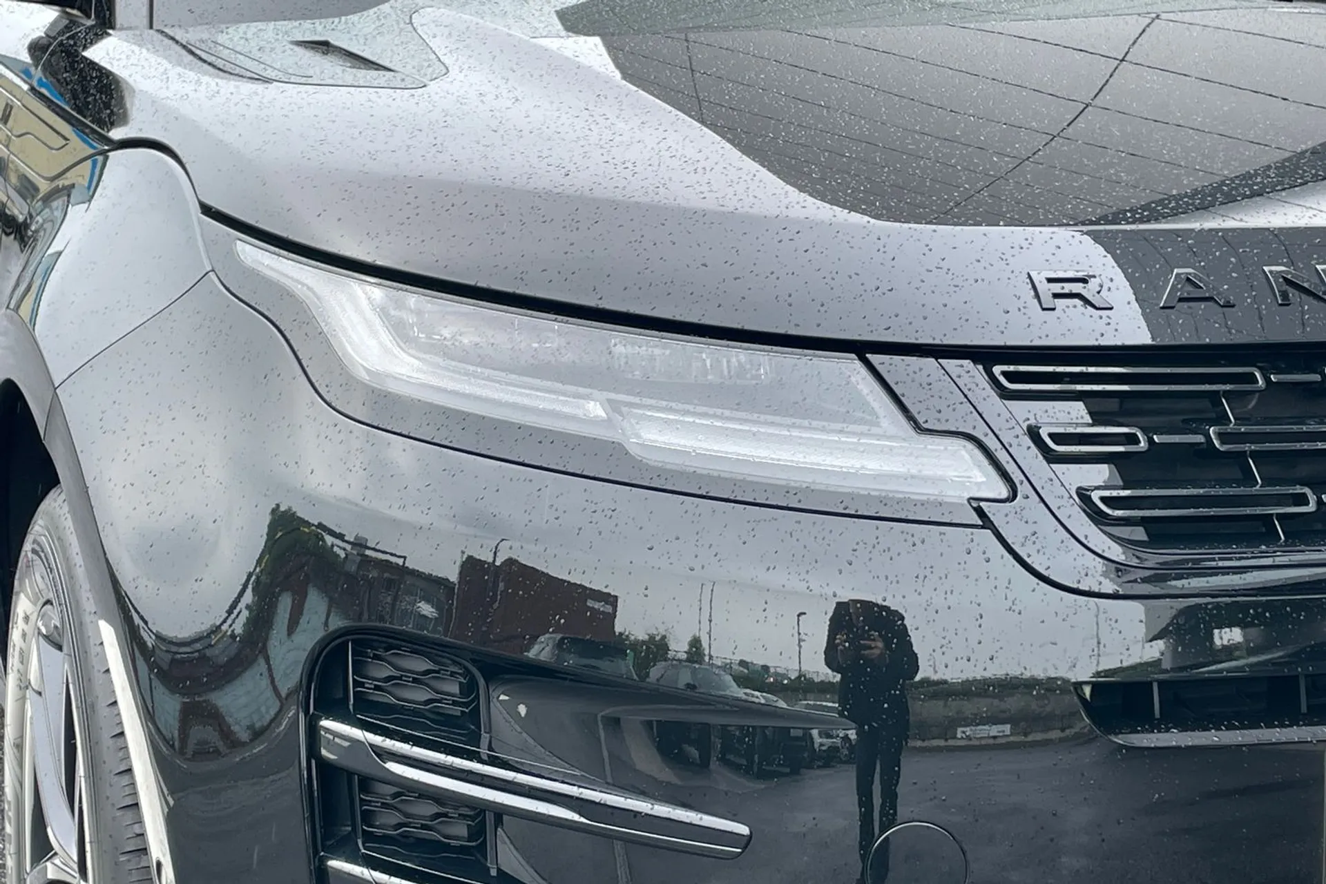 LAND ROVER RANGE ROVER EVOQUE thumbnail image number 24