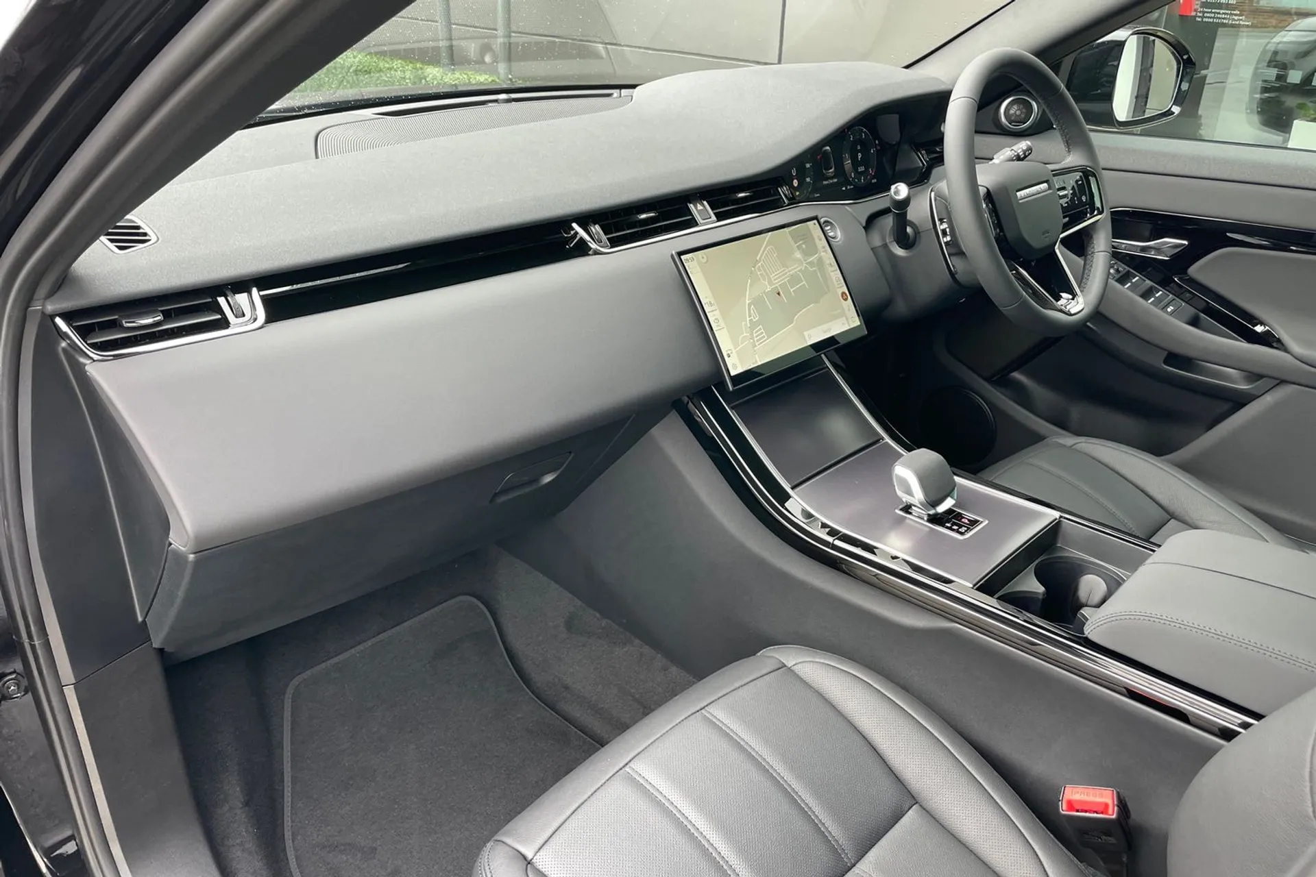 LAND ROVER RANGE ROVER EVOQUE thumbnail image number 49