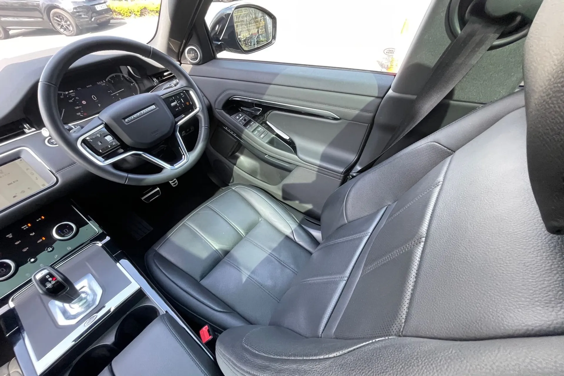 LAND ROVER RANGE ROVER EVOQUE thumbnail image number 14
