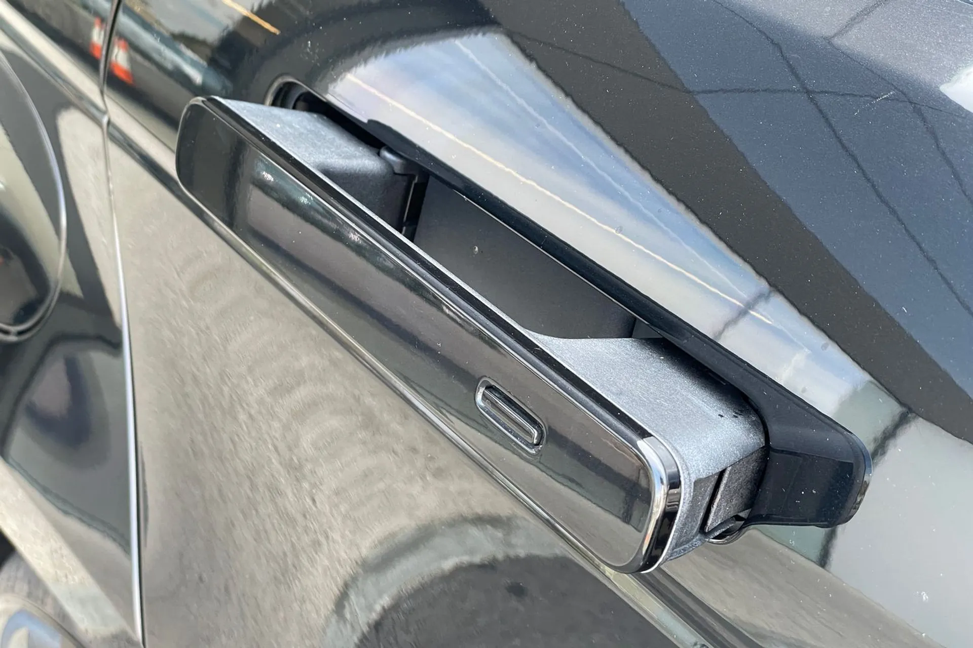 LAND ROVER RANGE ROVER EVOQUE thumbnail image number 38