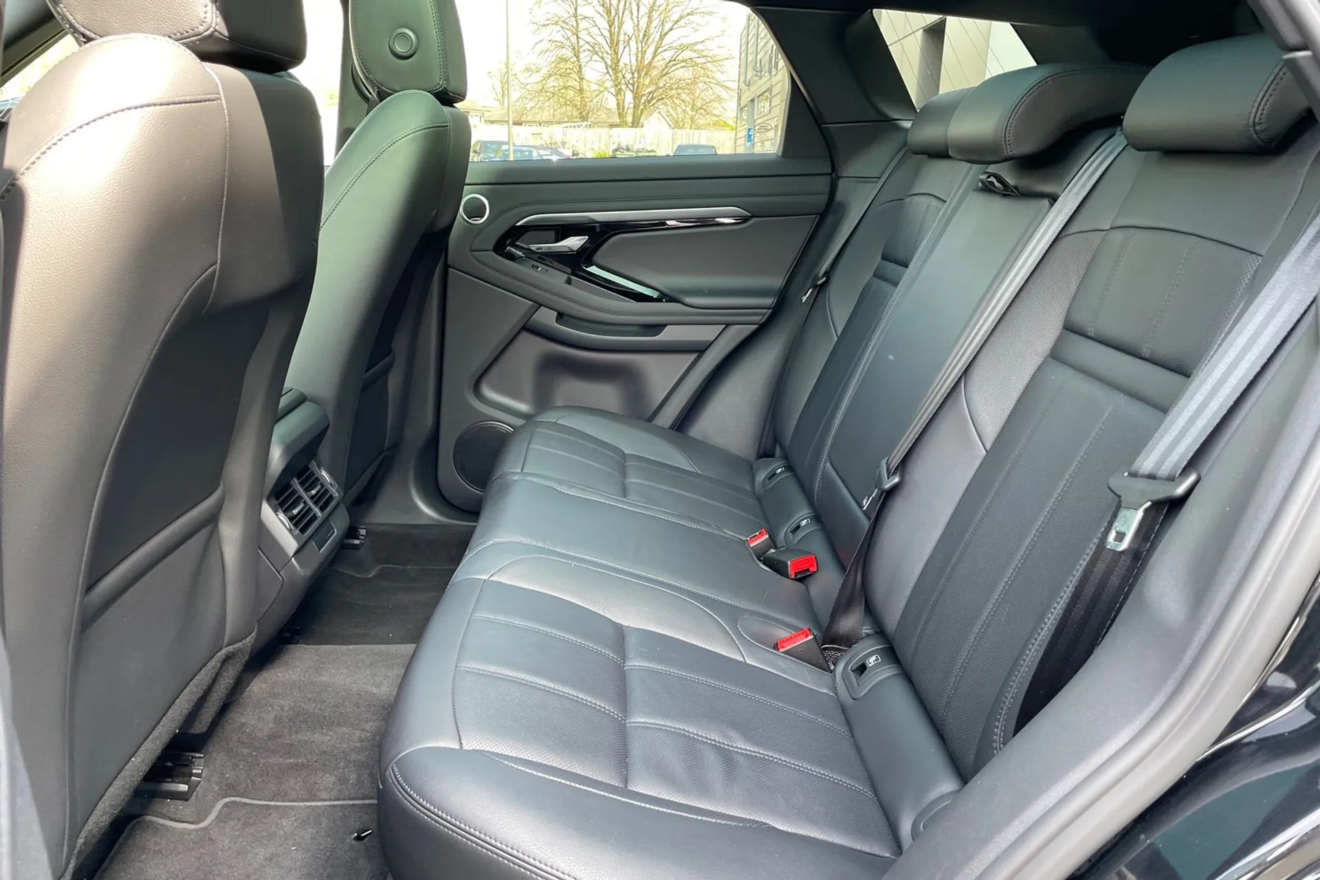 LAND ROVER RANGE ROVER EVOQUE thumbnail image number 51