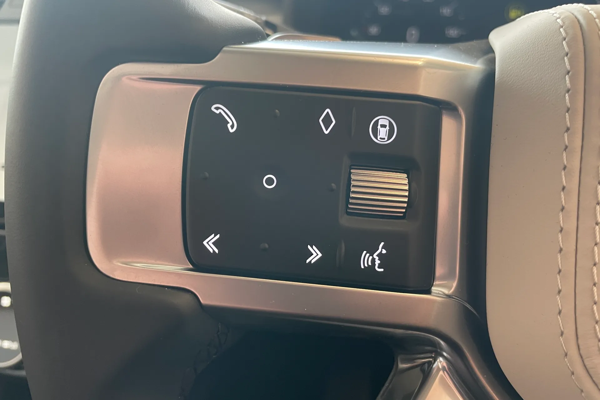 LAND ROVER DISCOVERY thumbnail image number 19