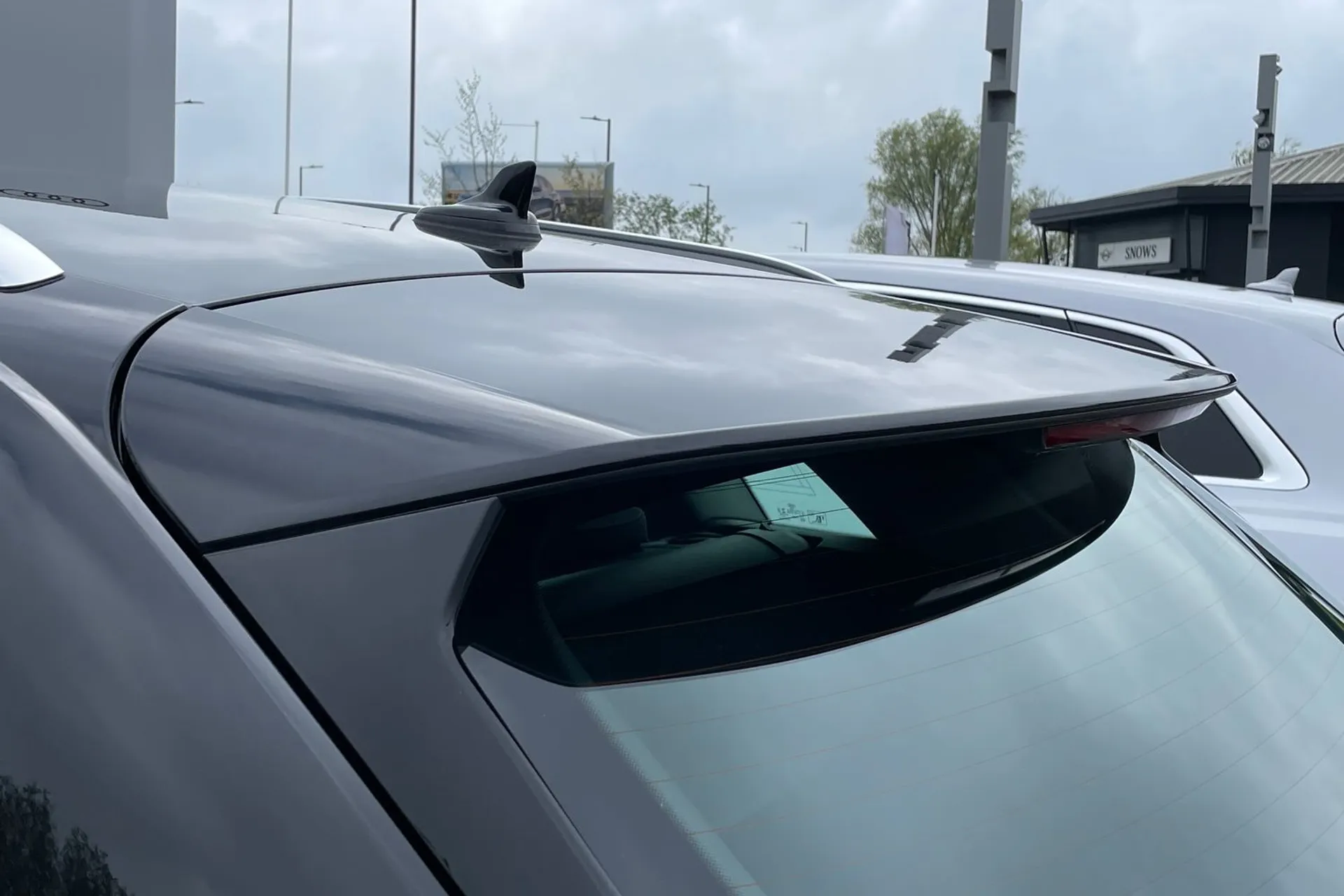 Audi Q8 thumbnail image number 14