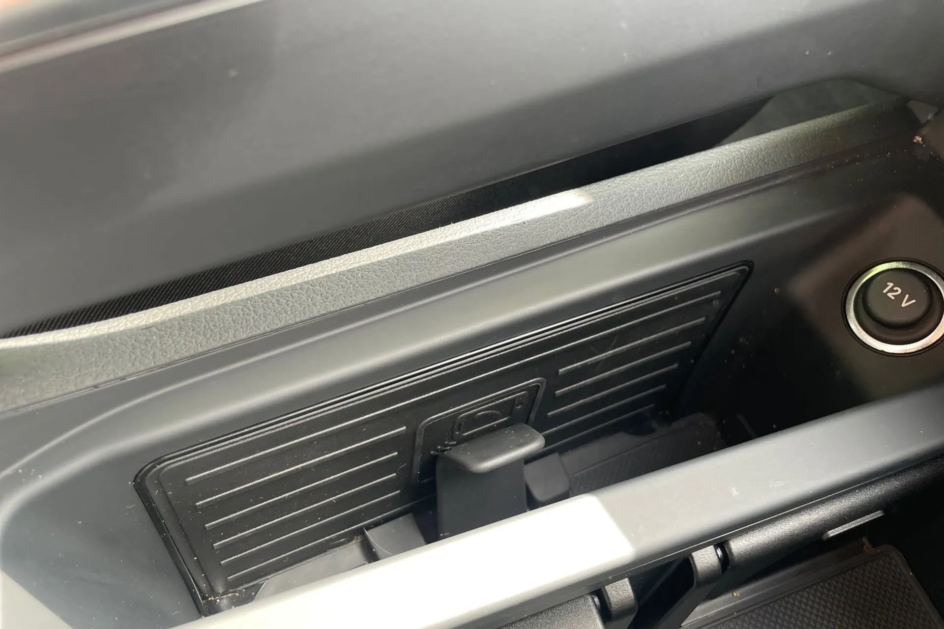 Audi Q8 thumbnail image number 50
