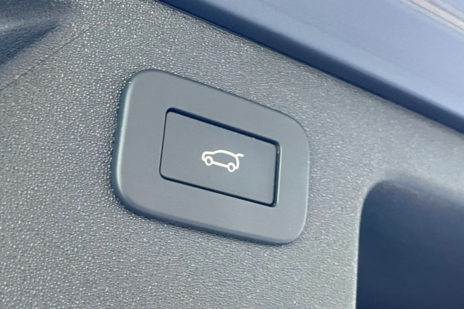 LAND ROVER DISCOVERY SPORT thumbnail image number 45