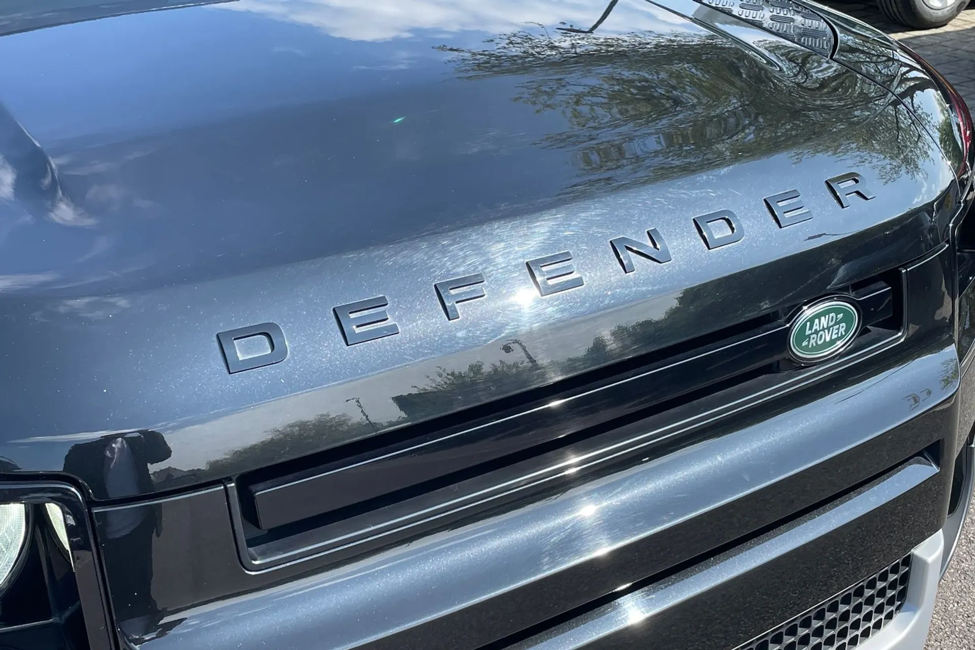 LAND ROVER DEFENDER thumbnail image number 17