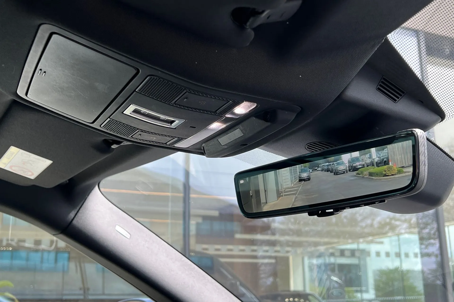 LAND ROVER RANGE ROVER EVOQUE thumbnail image number 25