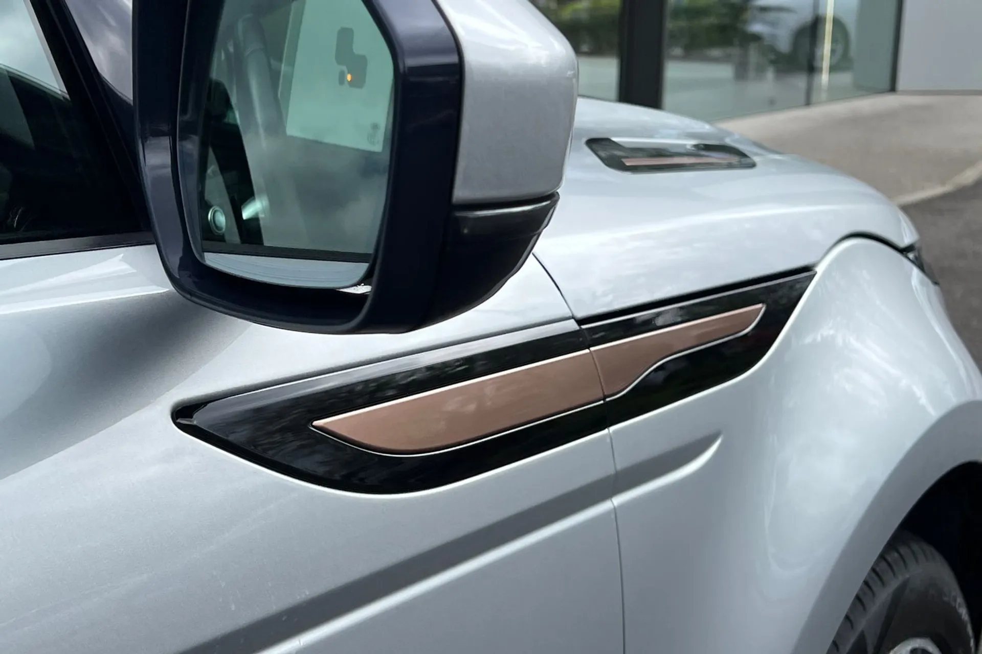 LAND ROVER RANGE ROVER EVOQUE thumbnail image number 10
