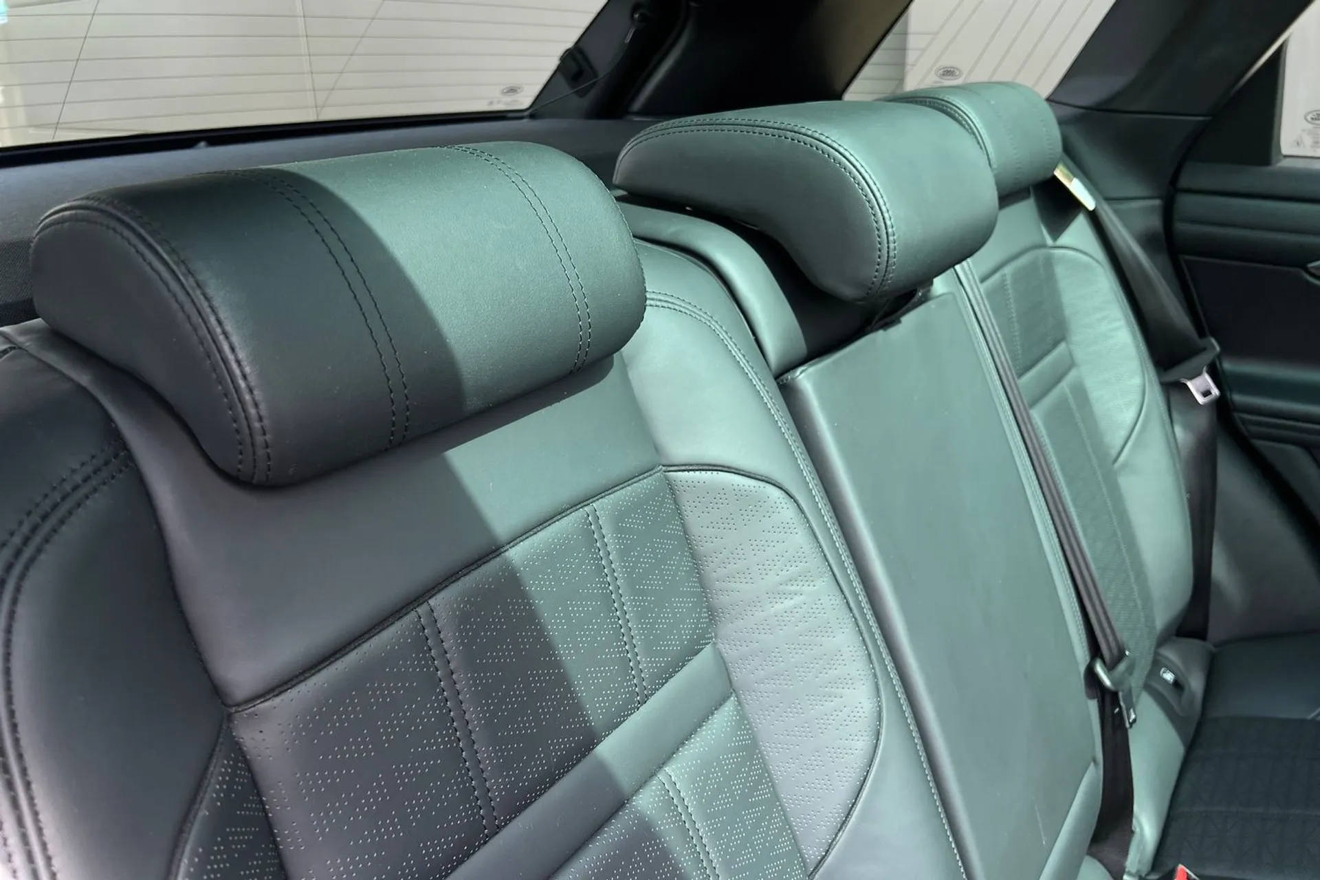 LAND ROVER RANGE ROVER EVOQUE thumbnail image number 33