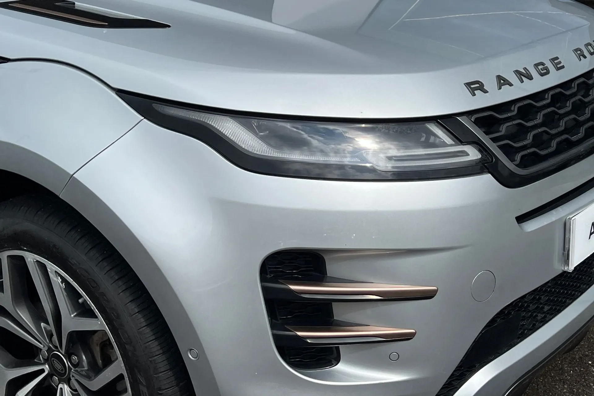 LAND ROVER RANGE ROVER EVOQUE thumbnail image number 59